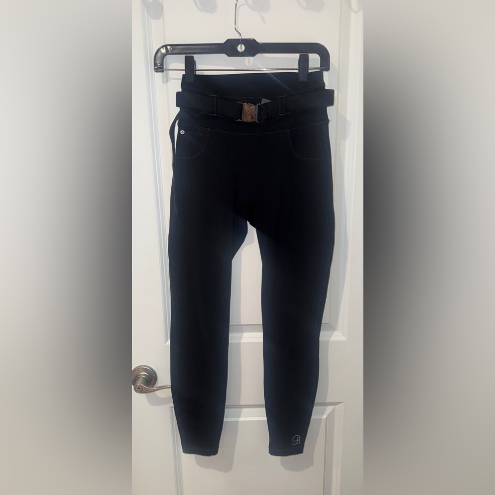 Black Bombshell sportswear peach bottoms leggings